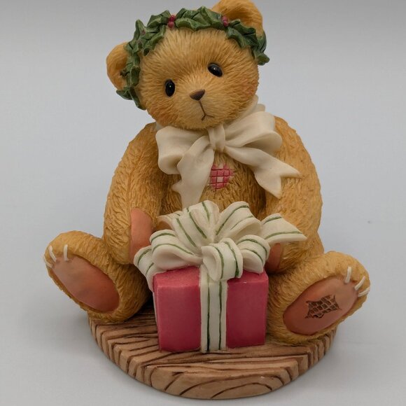 Cherished Teddies Margy "Wrapping Up A LIttle Holiday Joy" (475602) 1998 - Picture 1 of 8